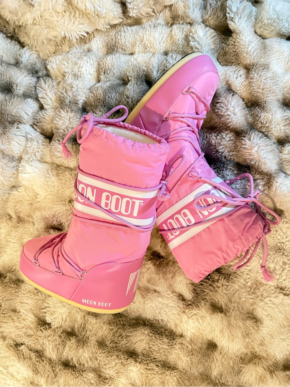 Moon Boot Winter Boot in Pink